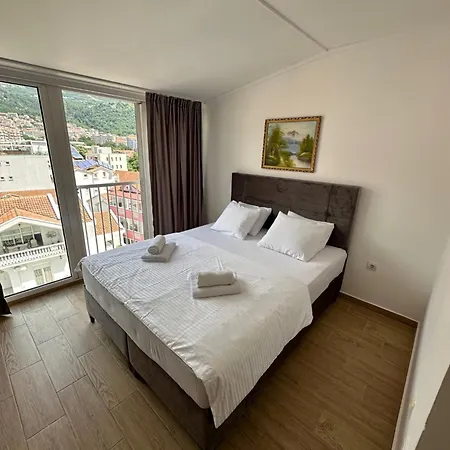 Jovanaa Apartment *