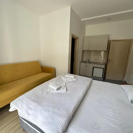 Jovanaa Apartment *