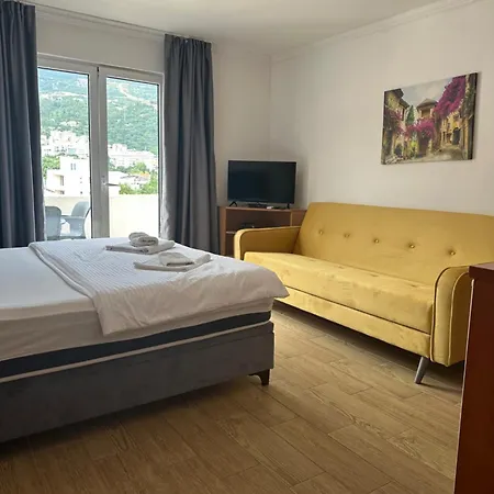Jovanaa Apartment *
